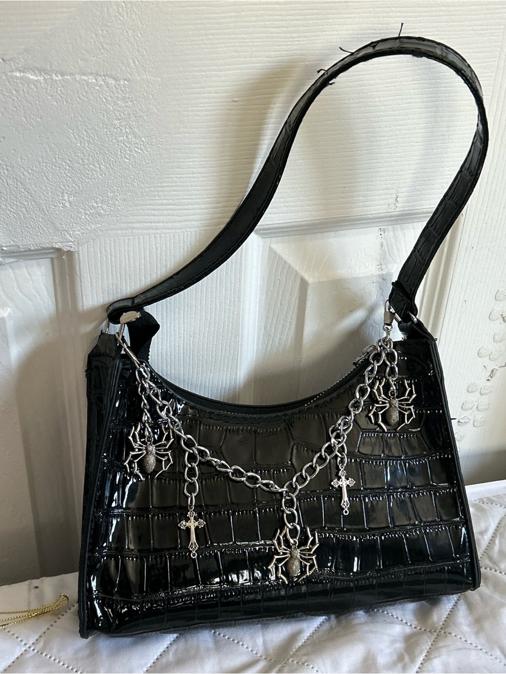 SHEIN Black Croc-Patent Shoulder Bag with Silver Charm Chain